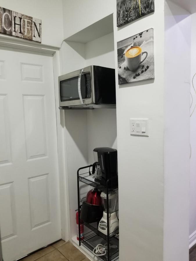 Apartamento Cozy And Unique Getaway Hamilton Exterior foto